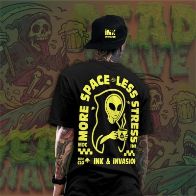 Тениска унисекс More Space, Less Stress – Alien Tee II